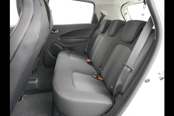 Renault ZOE 110pk R110 EIGEN ACCU 41kWh Limited Navi Ecc Apple Carplay Android Auto Cruise Control Pdc Regen-Lichtsensor Keyless Led Lmv 16" Wifi Bluetooth 3-Fase Laden 1e Eigenaar Keurig onderhouden 34.500 nieuw