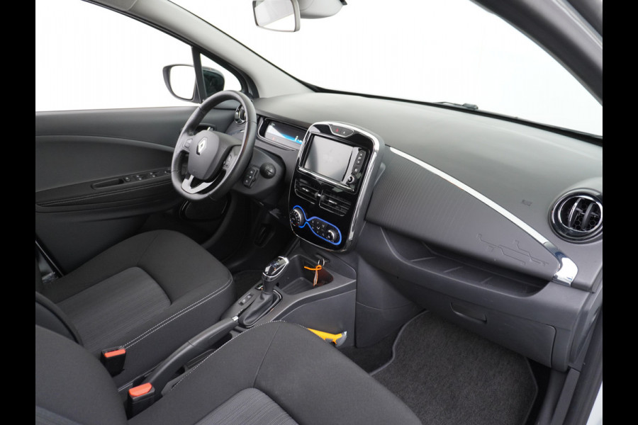 Renault ZOE 110pk R110 EIGEN ACCU 41kWh Limited Navi Ecc Apple Carplay Android Auto Cruise Control Pdc Regen-Lichtsensor Keyless Led Lmv 16" Wifi Bluetooth 3-Fase Laden 1e Eigenaar Keurig onderhouden 34.500 nieuw