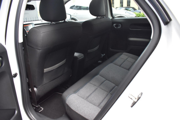 Citroën C4 Cactus 1.2 PureTech 110PK Shine | Pandak | Navi | Camera | Incl. garantie
