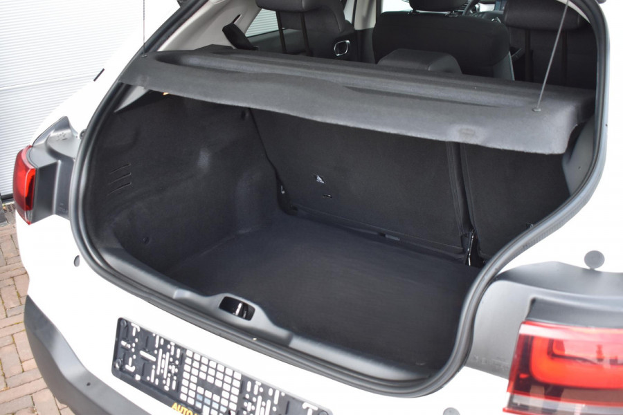 Citroën C4 Cactus 1.2 PureTech 110PK Shine | Pandak | Navi | Camera | Incl. garantie