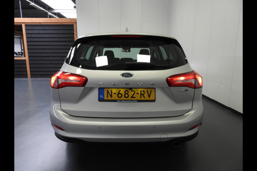 Ford FOCUS Wagon 1.0 EcoBoost Hybrid Trend Business NAVI/CAMERA/CRUISE/LED/16"LMV!