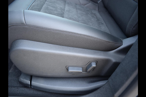 Citroën C5 Aircross 1.2 Hybrid 136 Max SCHUIFDAK | ELEKTRISCHE ACHTERKLEP | ELEKTRISCHE STOEL | ACHTERUITRIJCAMERA MET SENSOREN | UIT VOORRAAD LEVERBAAR