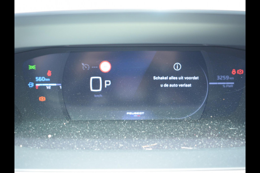 Peugeot 208 Hybrid 100 e-DCS6 GT PANORAMADAK | NAVI & CARPLAY | ACHTERUITRIJCAMERA MET SENSOREN | E.C.C. |