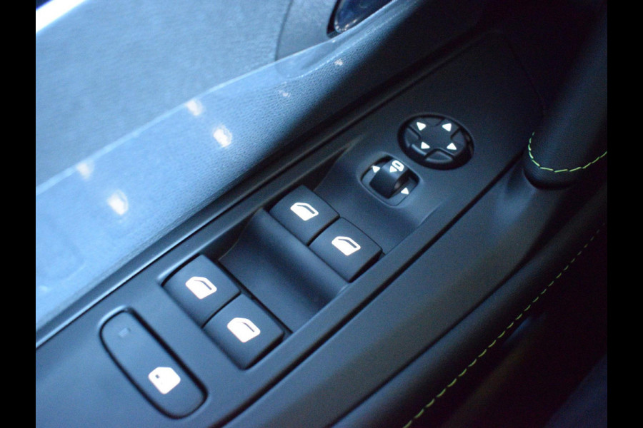Peugeot 208 1.2 Hybrid 145 e-DCS6 GT | ADAPTIVE CTUISE CONTROL | STOELMASSAGE + VERWARMING | CAMERA V + A | UIT VOORRAAD LEVERBAAR