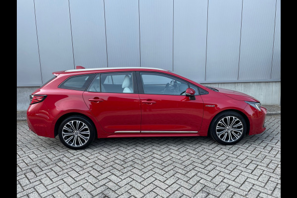 Toyota Corolla Touring Sports 1.8 Hybrid Business Intro / Camera / Navigatie