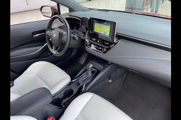 Toyota Corolla Touring Sports 1.8 Hybrid Business Intro / Camera / Navigatie