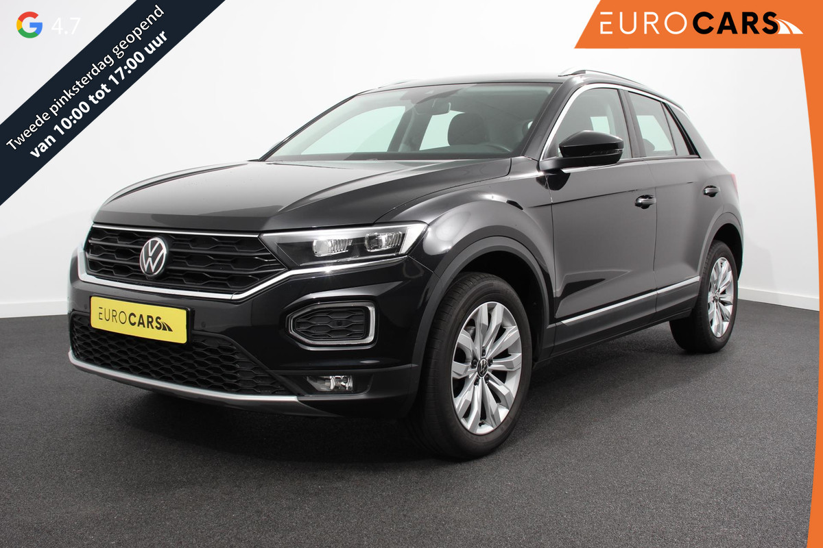 Volkswagen T-Roc 1.5 TSI 150pk DSG Sport Volkswagen T-Roc 1.5 TSI DSG Sport | Navigatie | Adaptive Cruise Control | Digitale Cockpit | Camera | Elektirsche Achterklep | Volkswagen T-Roc 1.5 TSI 150pk DSG Sport Volkswagen T-Roc 1.5 TSI DSG Sport | Navigatie | Adaptive Cruise Control | Digitale Cockpit | Camera | Elektirsche Achterklep |