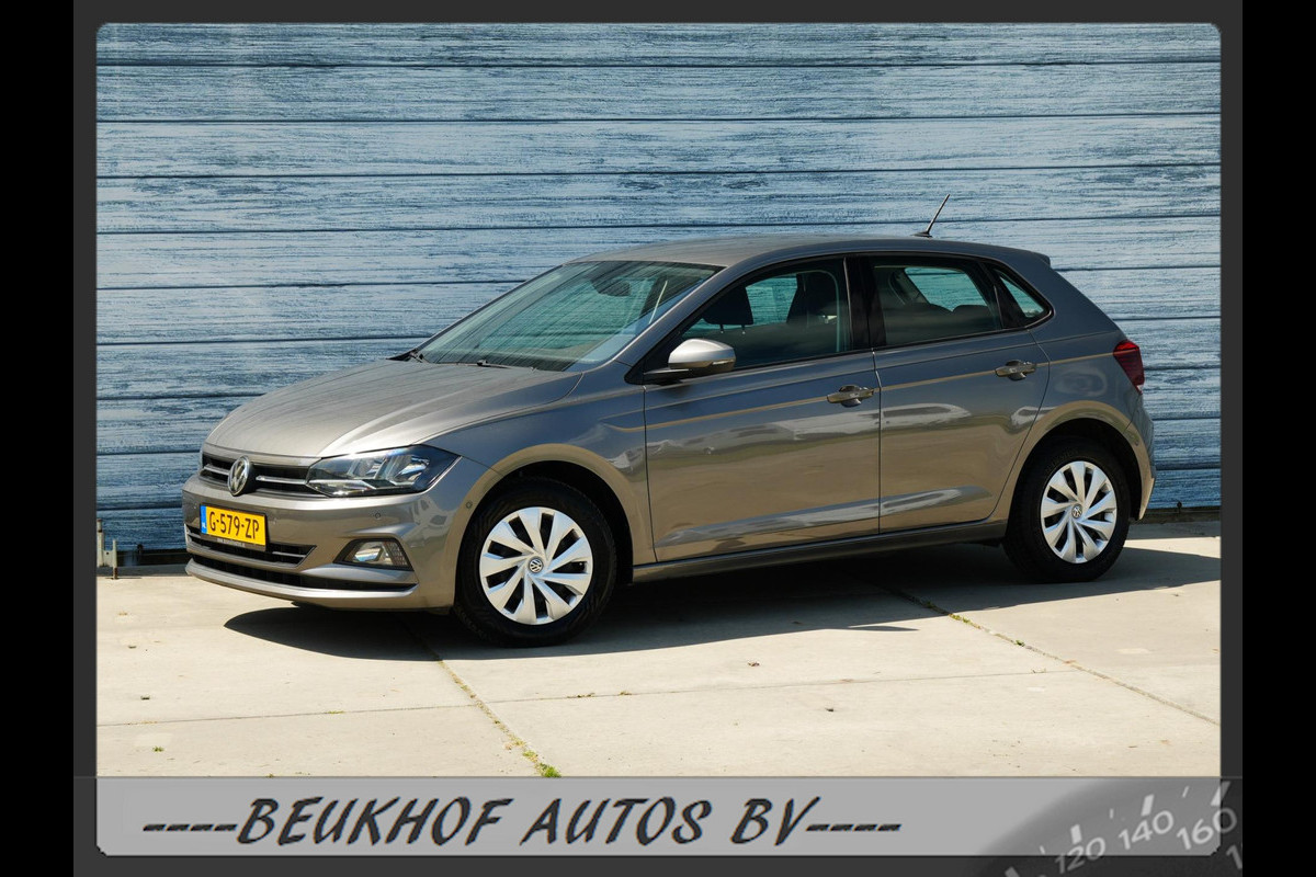 Volkswagen Polo 1.0 TSI Business Parkeersensor Navi Carplay Volkswagen Polo 1.0 TSI Business Parkeersensor Navi Carplay