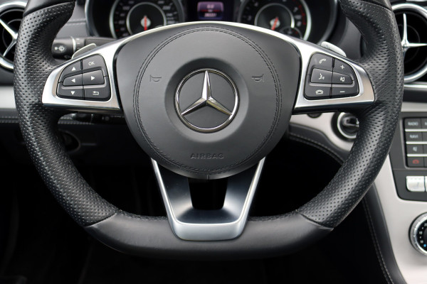 Mercedes-Benz SL-Klasse 400 AMG Line Aut9 | Panoramadak | Harman&Kardon | Stoelverwarming/-ventilatie | Soft-Close | Intelligent Light System | Camera | Leder |