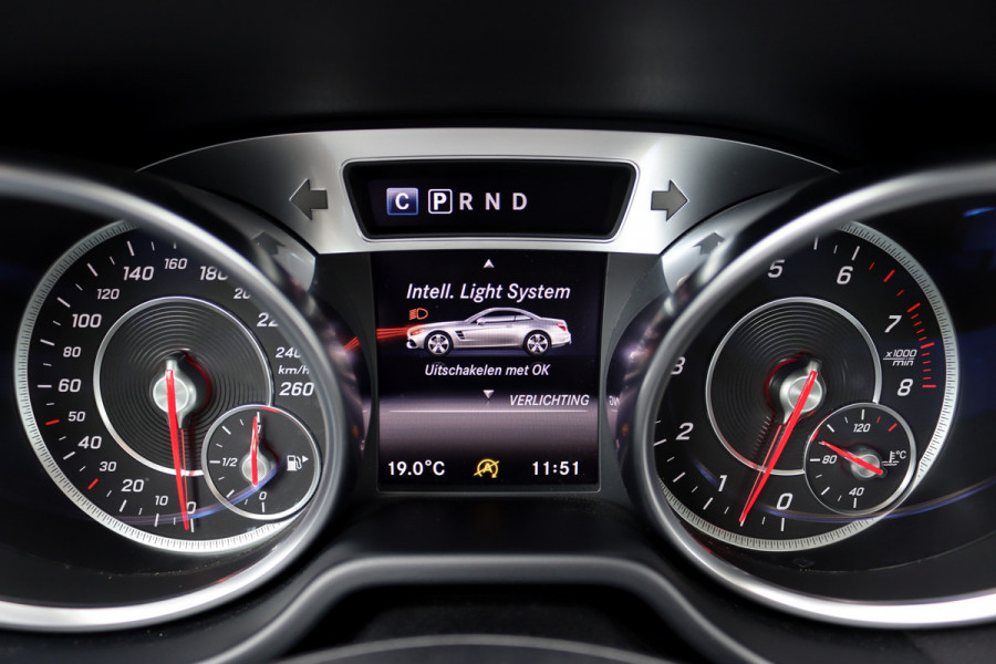 Mercedes-Benz SL-Klasse 400 AMG Line Aut9 | Panoramadak | Harman&Kardon | Stoelverwarming/-ventilatie | Soft-Close | Intelligent Light System | Camera | Leder |