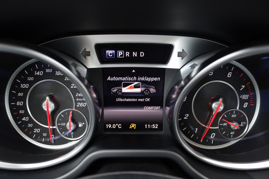 Mercedes-Benz SL-Klasse 400 AMG Line Aut9 | Panoramadak | Harman&Kardon | Stoelverwarming/-ventilatie | Soft-Close | Intelligent Light System | Camera | Leder |