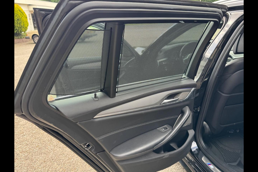 BMW 5 Serie Touring 540i xDrive High Ex. M Sport|4wStur||PANO|HuD|NL