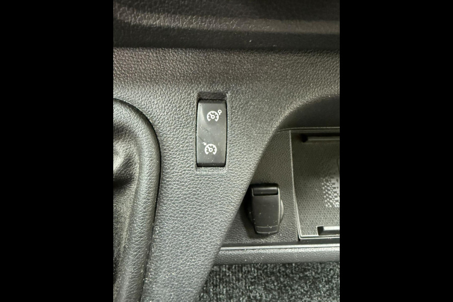 Renault Master T35 2.3 dCi 180 PK L2 H2 Energy Work Edition