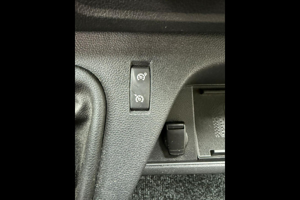 Renault Master T35 2.3 dCi 180 PK L2 H2 Energy Work Edition