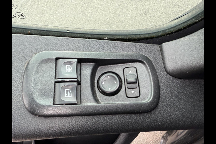 Renault Master T35 2.3 dCi 180 PK L2 H2 Energy Work Edition
