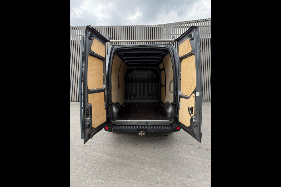 Renault Master T35 2.3 dCi 180 PK L2 H2 Energy Work Edition