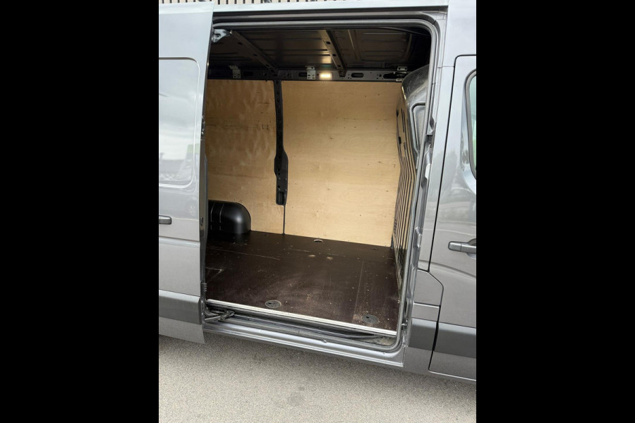 Renault Master T35 2.3 dCi 180 PK L2 H2 Energy Work Edition