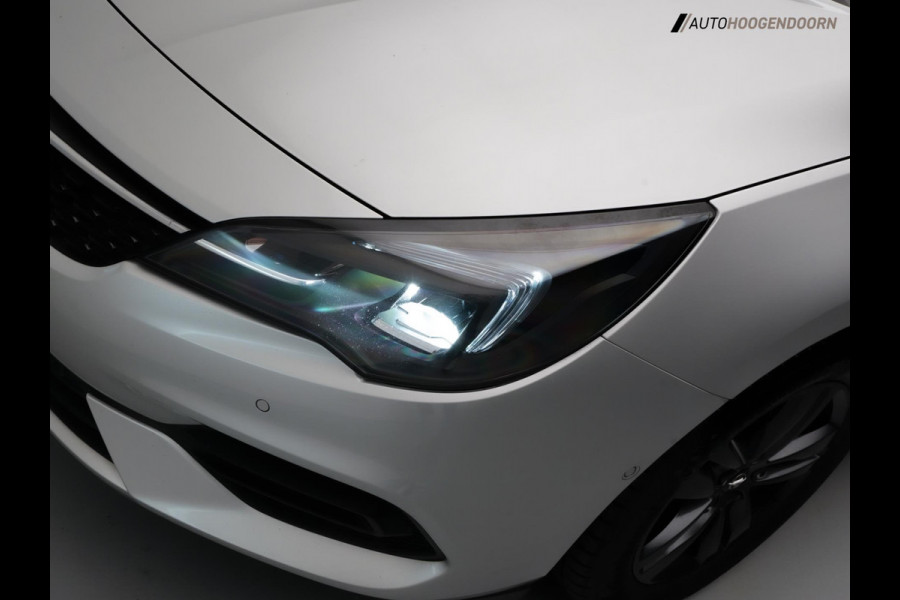 Opel Astra 1.2 Design & Tech (APPLE CARPLAY,LED,DODEHOEK,CAMERA,PARKEERSENSOR,COMFORT-STOELEN,LEDER,ADAPTIVE CRUISE,LM-VELGEN)