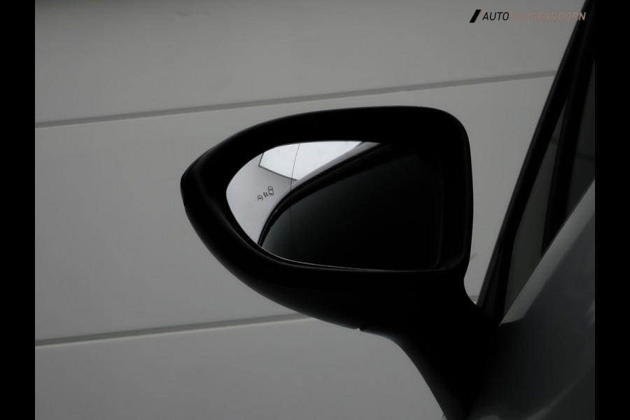 Opel Astra 1.2 Design & Tech (APPLE CARPLAY,LED,DODEHOEK,CAMERA,PARKEERSENSOR,COMFORT-STOELEN,LEDER,ADAPTIVE CRUISE,LM-VELGEN)