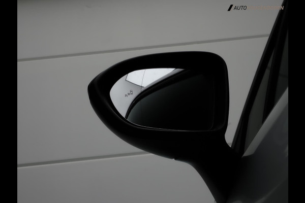 Opel Astra 1.2 Design & Tech (APPLE CARPLAY,LED,DODEHOEK,CAMERA,PARKEERSENSOR,COMFORT-STOELEN,LEDER,ADAPTIVE CRUISE,LM-VELGEN)