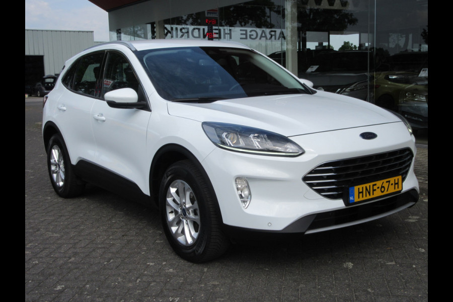 Ford Kuga 2.5 PHEV Titanium, NAVI,CAMERA, CARPLAY, Bi Led (occasion)