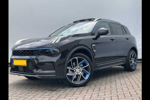Lynk & Co 01 1.5 Plug-in 262PK Carplay Panoramadak 360° camera Stoelverw. PHEV