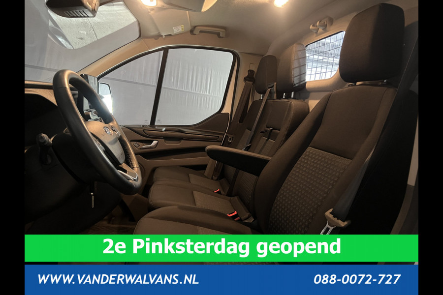 Ford Transit Custom 2.0 TDCI 130pk Automaat L1H1 Euro6 Airco | Camera | LED | Trekhaak | Cruisecontrol Parkeersensoren, Stoelverwarming, Verwarmde voorruit, Bijrijdersbank
