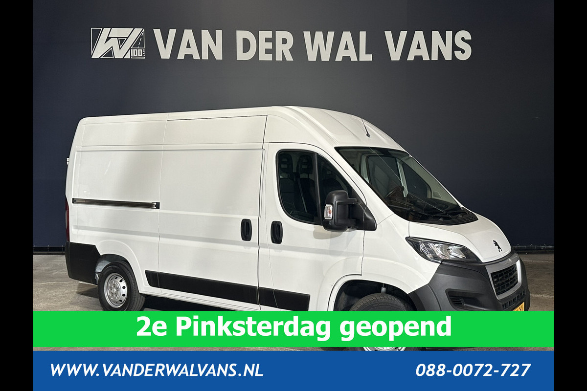 Peugeot Boxer 2.2 BlueHDi 120pk L2H2 Euro6 # Airco | Parkeersensoren Bijrijdersbank Peugeot Boxer 2.2 BlueHDi 120pk L2H2 Euro6 # Airco | Parkeersensoren Bijrijdersbank