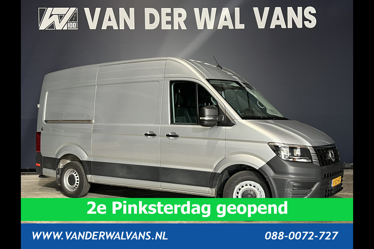 Volkswagen Crafter 2.0 TDI 140 pk L3H3 L2H2 Euro6 Airco | Camera | Apple Carplay | Cruisecontrol Parkeersensoren, Android Auto, Chauffeursstoel, Bijrijdersbank, 3000kg trekvermogen, zilver