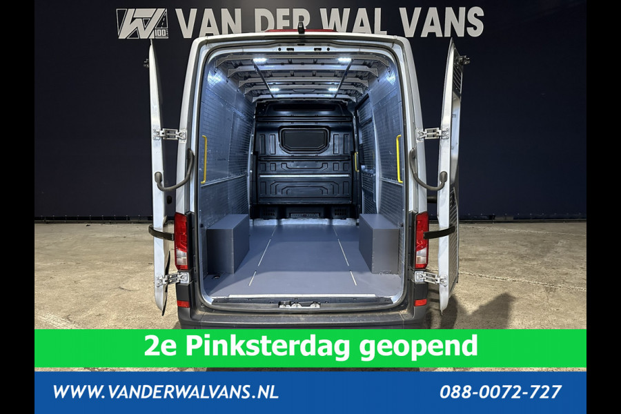 Volkswagen Crafter 2.0 TDI 140 pk L3H3 L2H2 Euro6 Airco | Camera | Apple Carplay | Cruisecontrol Android Auto, Parkeersensoren, Bijrijdersbank, 3000kg Trekvermogen, zilver