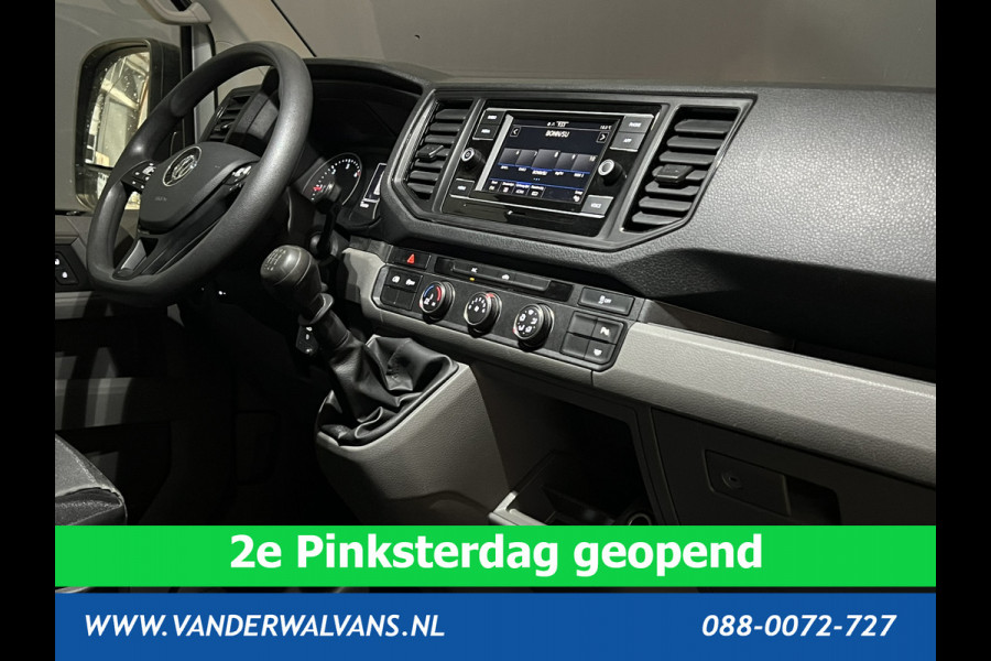Volkswagen Crafter 2.0 TDI 140 pk L3H3 L2H2 Euro6 Airco | Camera | Apple Carplay | Cruisecontrol Android Auto, Parkeersensoren, Bijrijdersbank, 3000kg Trekvermogen, zilver