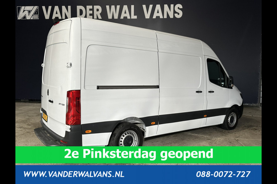Mercedes-Benz Sprinter 317 CDI 170pk L2H2 Euro6 # Airco | Camera | Stoelverwarming | Apple Carplay Android auto, mbux