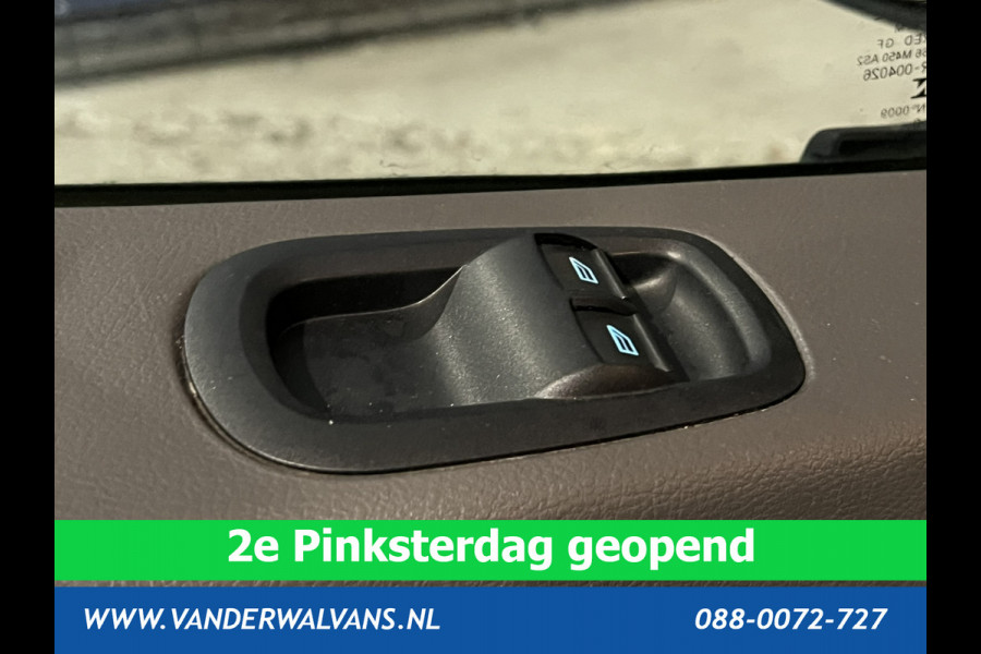 Ford Transit 2.0 TDCI 130pk L3H2 Dubbele cabine Euro6 # Airco | 5-Zits | 2500kg Trekhaak | LED | Cruisecontrol Parkeersensoren, verwarmde voorruit