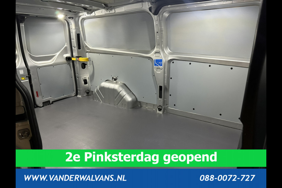 Ford Transit Custom 2.0 TDCI 130 pk L2H1 Euro6 Airco | Navigatie | LED | Cruisecontrol | Trekhaak Android Auto, Verwarmde voorruit, Parkeersensoren, Bijrijdersbank