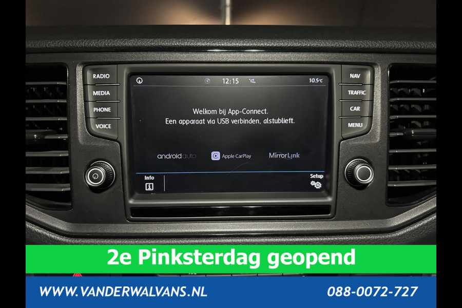 Volkswagen Crafter 2.0 TDI 177 pk L3H3 L2H2 Euro6 Airco | Camera | Navigatie | Apple Carplay Android Auto, Cruisecontrol, Chauffeursstoel