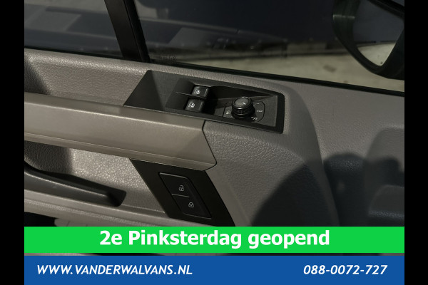 Volkswagen Crafter 2.0 TDI 177 pk L3H3 L2H2 Euro6 Airco | Camera | Navigatie | Apple Carplay Android Auto, Cruisecontrol, Chauffeursstoel