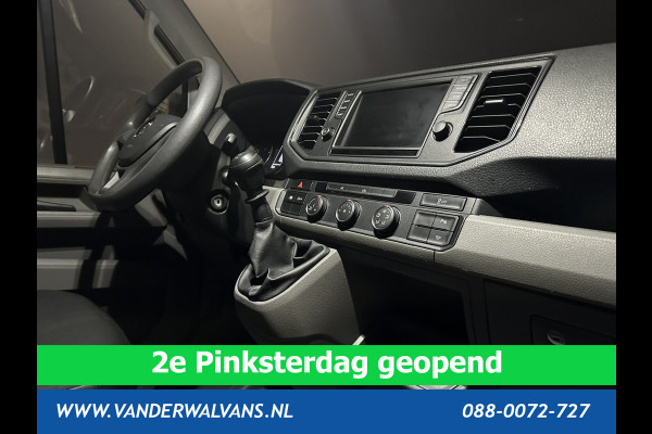 Volkswagen Crafter 2.0 TDI 140 pk L3H2 L2H1 Euro6 Airco | Navigatie | Apple Carplay | Android Auto | Trekhaak Parkeersensoren, Bijrijdersbank