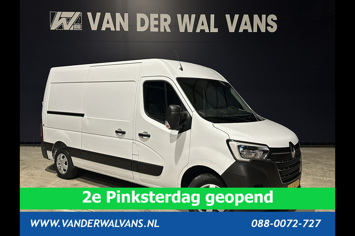 Renault Master 2.3 dCi 136pk L2H2 Euro6 Airco | Navigatie | Camera | 2500kg Trekhaak | LED cruisecontrol, parkeersensoren, bijrijdersbank Renault Master 2.3 dCi 136pk L2H2 Euro6 Airco | Navigatie | Camera | 2500kg Trekhaak | LED cruisecontrol, parkeersensoren, bijrijdersbank