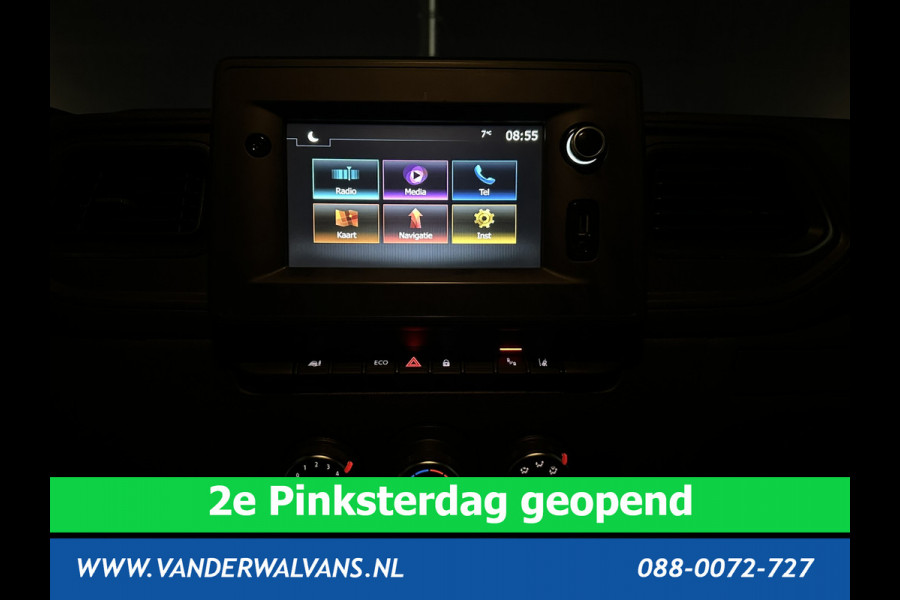 Renault Master 2.3 dCi 136pk L2H2 Euro6 Airco | Navigatie | Camera | 2500kg Trekhaak | LED cruisecontrol, parkeersensoren, bijrijdersbank