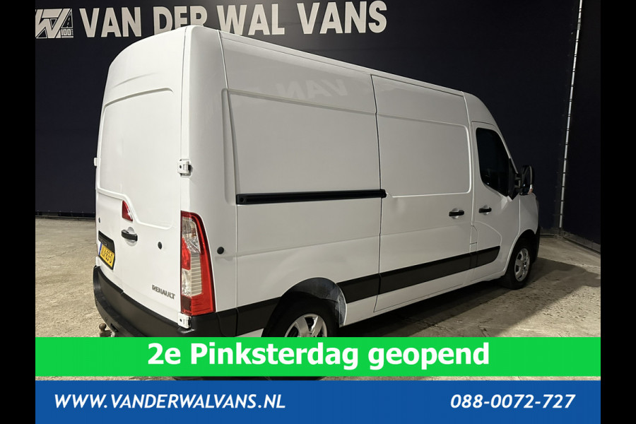 Renault Master 2.3 dCi 136pk L2H2 Euro6 Airco | Navigatie | Camera | 2500kg Trekhaak | LED cruisecontrol, parkeersensoren, bijrijdersbank