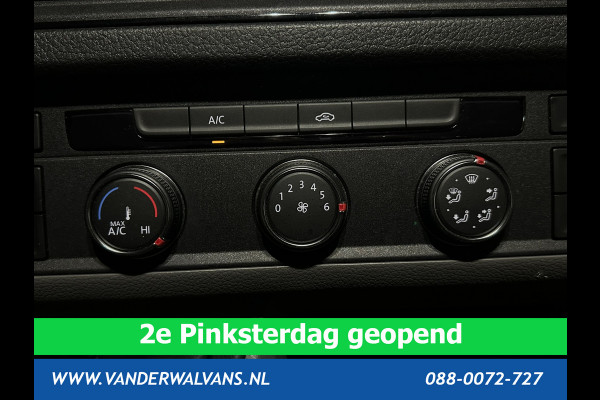 Volkswagen Crafter 2.0 TDI 140 pk L3H3 L2H2 Euro6 Airco | Camera | Cruisecontrol | Apple Carplay Android Auto, Chauffeursstoel, Parkeersensoren, Bijrijdersbank, 3000kg Trekvermogen, zilver