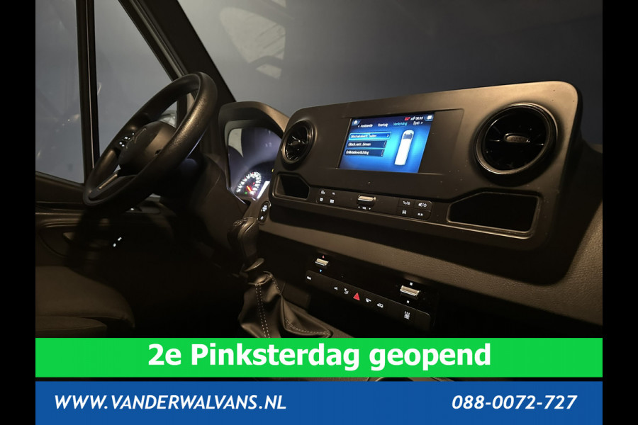 Mercedes-Benz Sprinter 314 CDI 143pk L2H2 Euro6 Airco | Camera | Navigatie | Apple Carplay | Trekhaak Android Auto, Cruisecontrol, Chauffeursstoel
