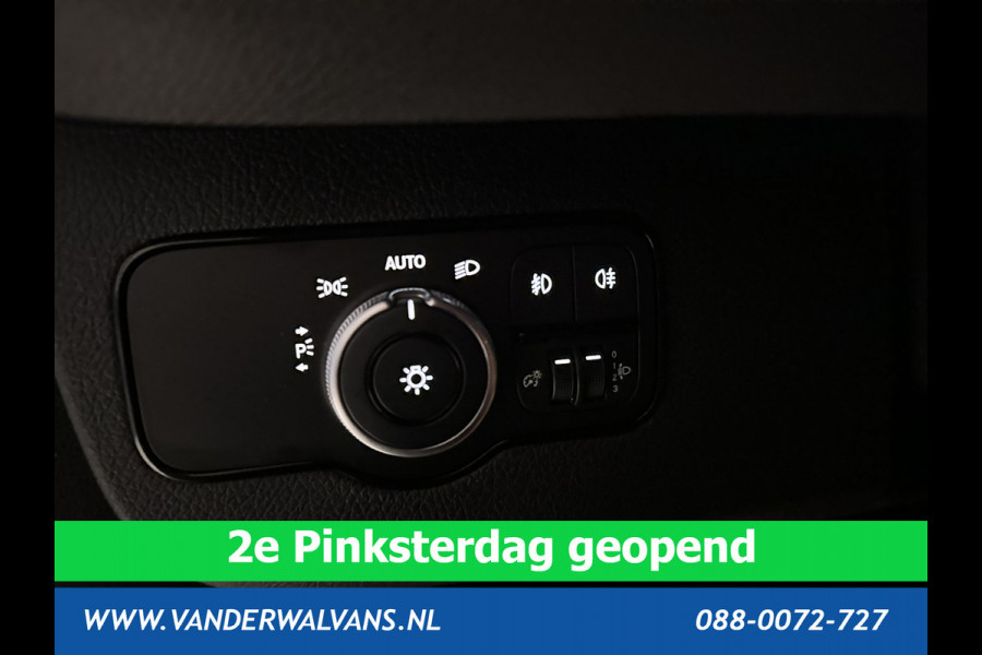 Mercedes-Benz Sprinter 314 CDI 143pk L2H2 Euro6 Airco | Camera | Navigatie | Apple Carplay | Trekhaak Android Auto, Cruisecontrol, Chauffeursstoel