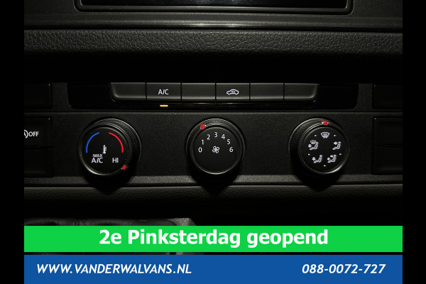 Volkswagen Crafter 2.0 TDI 141pk L3H2 L2H1 Euro6 Airco | Camera | Navigatie | 3000kg trekhaak Apple Carplay, Android Auto, Parkeersensoren, Bijrijdersbank