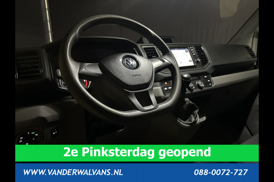 Volkswagen Crafter 2.0 TDI 141pk L3H2 L2H1 Euro6 Airco | Camera | Navigatie | 3000kg trekhaak Apple Carplay, Android Auto, Parkeersensoren, Bijrijdersbank