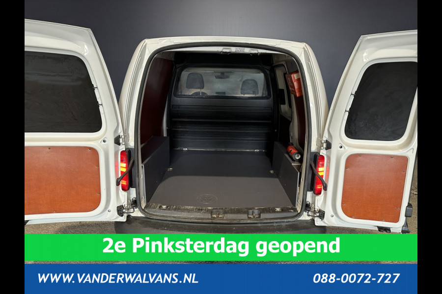 Volkswagen Caddy 2.0 TDI L1H1 Euro6 Airco | Camera | Cruisecontrol | Trekhaak | Parkeersensoren