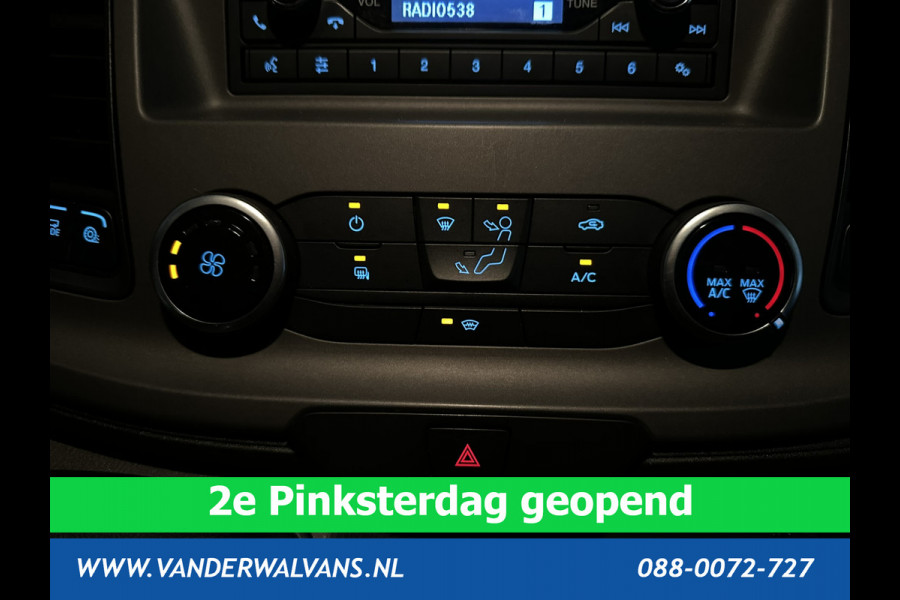 Ford Transit 2.0 TDCI L2H2 Euro6 Airco | Cruisecontrol | 2450kg Trekhaak | Verwarmde voorruit | Parkeersensoren Bijrijdersbank