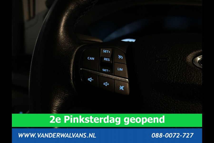 Ford Transit 2.0 TDCI L2H2 Euro6 Airco | Cruisecontrol | 2450kg Trekhaak | Verwarmde voorruit | Parkeersensoren Bijrijdersbank