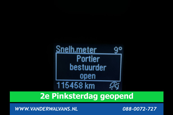 Ford Transit 2.0 TDCI L2H2 Euro6 Airco | Cruisecontrol | 2450kg Trekhaak | Verwarmde voorruit | Parkeersensoren Bijrijdersbank