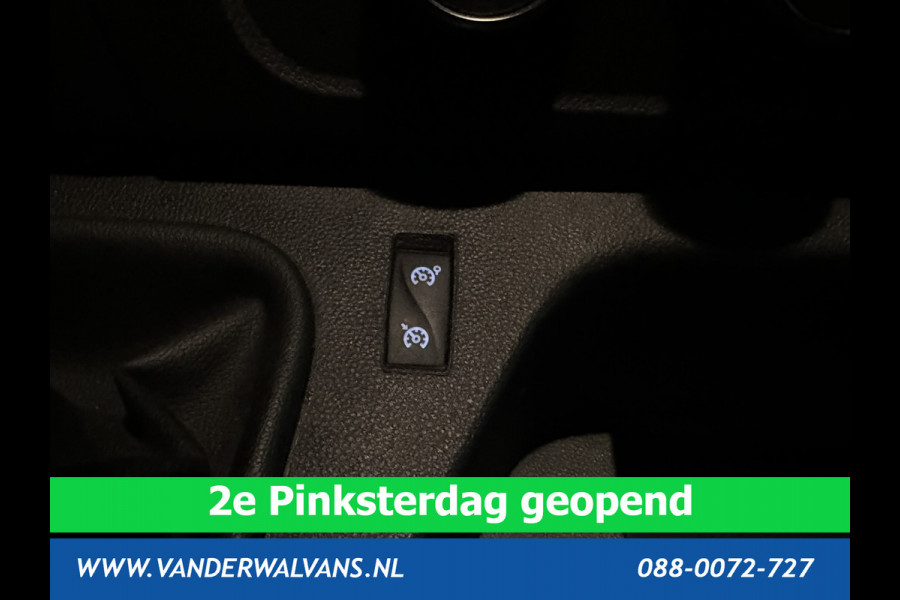 Renault Master 2.3 dCi 136pk L2H2 Euro6 Airco | Camera | Navigatie | Cruisecontrol | Trekhaak | Parkeersensoren Bijrijdersbank